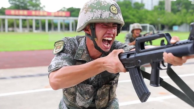 打游戏画质好的手机_画面好打击感强的手游_手游画面最好的游戏求推荐