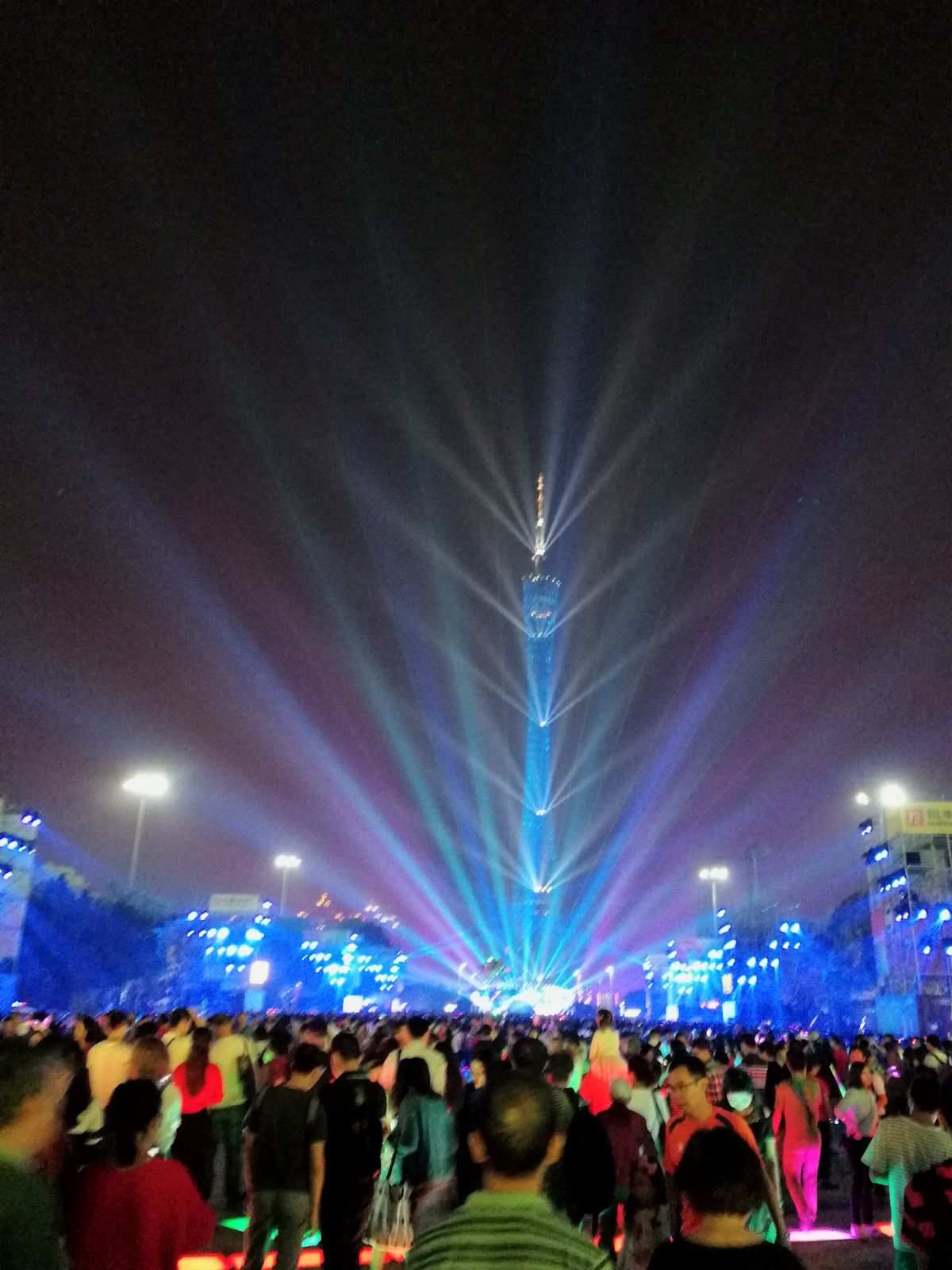 超级地城之光_超级地城之光_超级地城之光