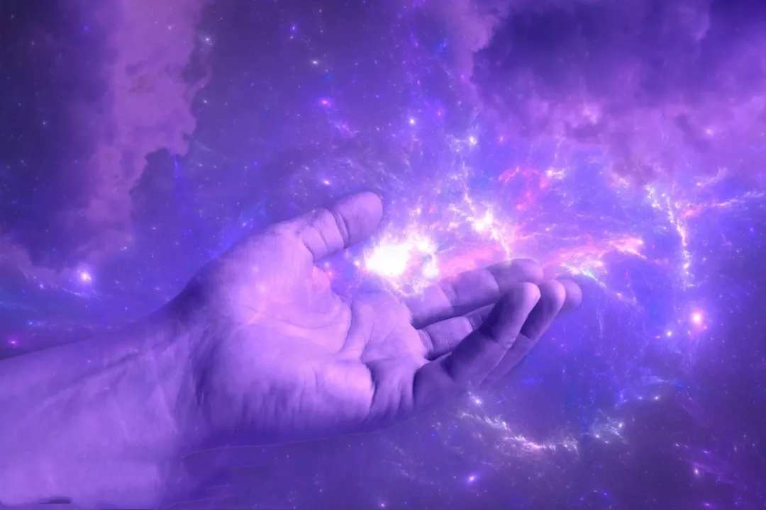 石月念什么_月之石_石月作家