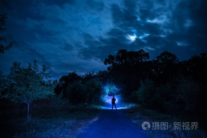 夜之精灵_精灵梦叶罗丽第八季_精灵夜想曲