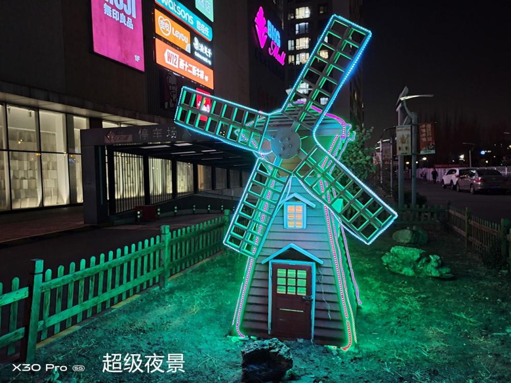 夜景好的游戏_夜景好看的游戏_拍夜景打游戏手机推荐一下