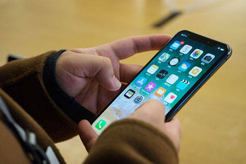 ios游戏代打软件_苹果5代手机打游戏很烫_苹果手机游戏代打平台