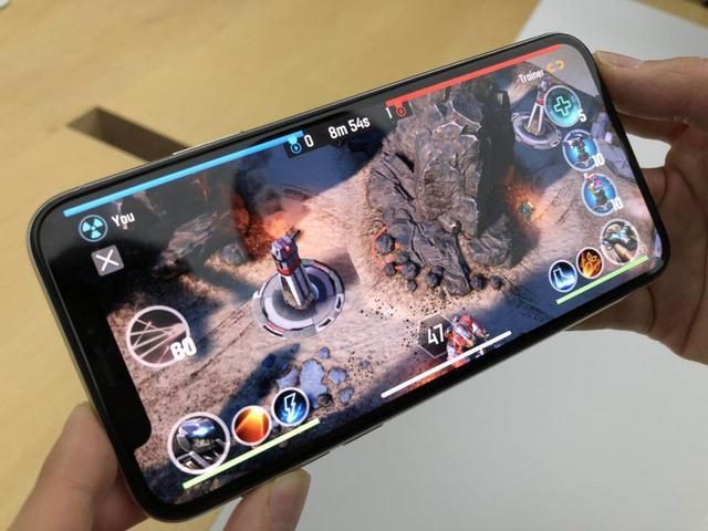 iphone玩游戏卡吗_苹果手机可以玩游戏不卡吗_苹果手机玩游戏会不会卡