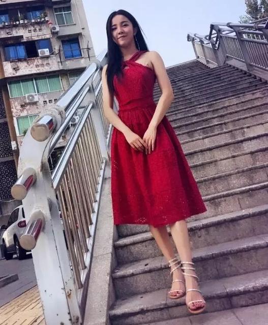 抖音抖币音浪_抖音音浪兑换人民币比例_抖音100万音浪大概多少人民币